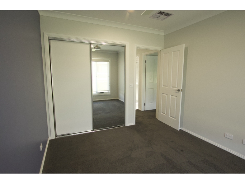 26 Gibson Boulevard, Tangambalanga House for rent Listed by Kerriann