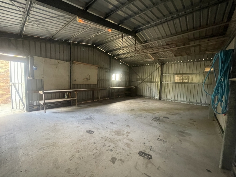 1 Riverside Court, Barellan Point House for rent Listed by Madonna