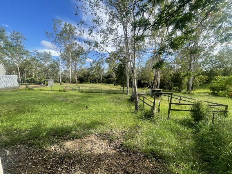 1 Riverside Court, Barellan Point House for rent Listed by Madonna