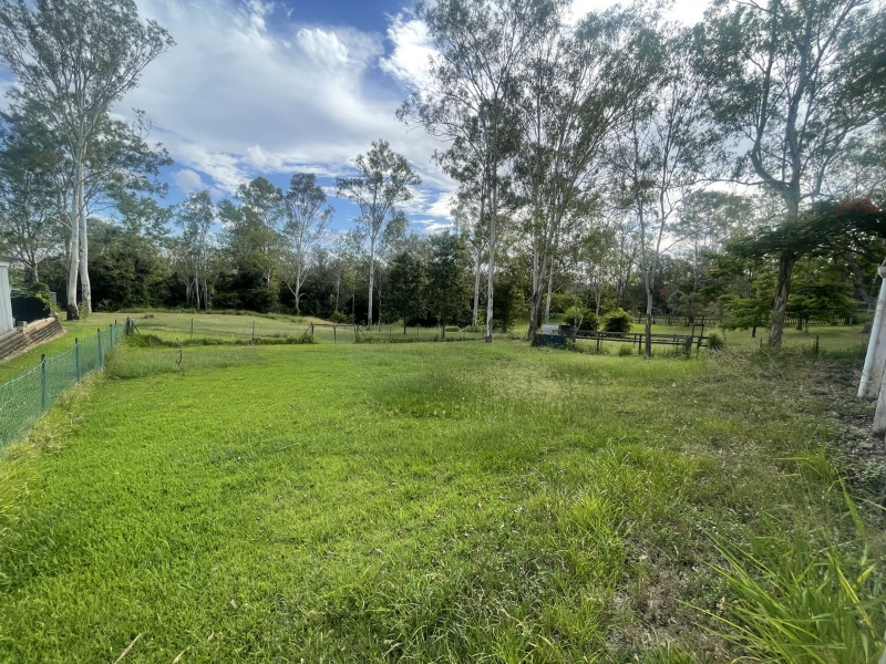 1 Riverside Court, Barellan Point House for rent Listed by Madonna