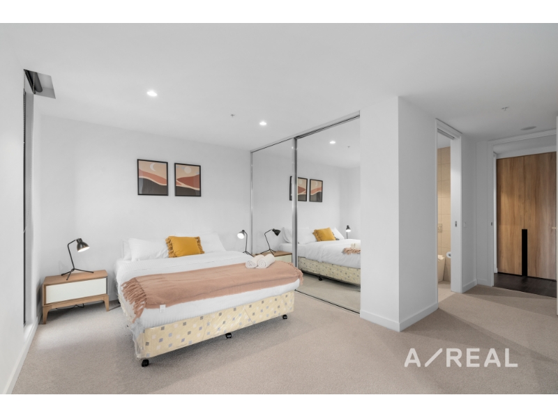 902/45 Dudley Street West Melbourne VIC 3003