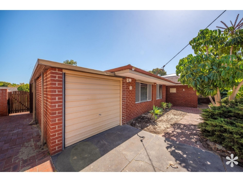 19 Barclay Avenue, Padbury House for rent Listed by Michele Langley