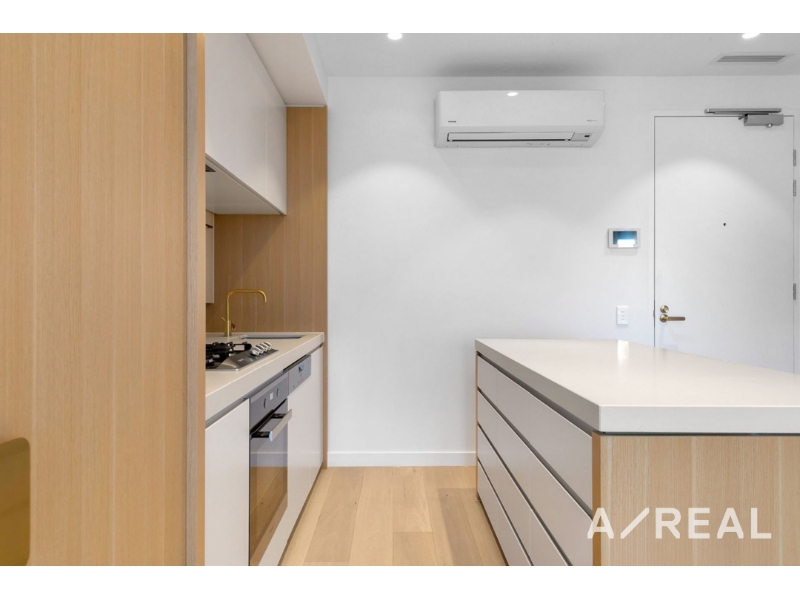 3006/545 Station Street BOX HILL VIC 3128