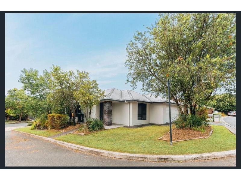 15 Danbulla St PIMPAMA QLD 4209