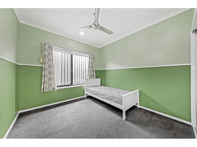 8 Eaton Close, NORTH LAKES House for rent Listed by of Coronis North