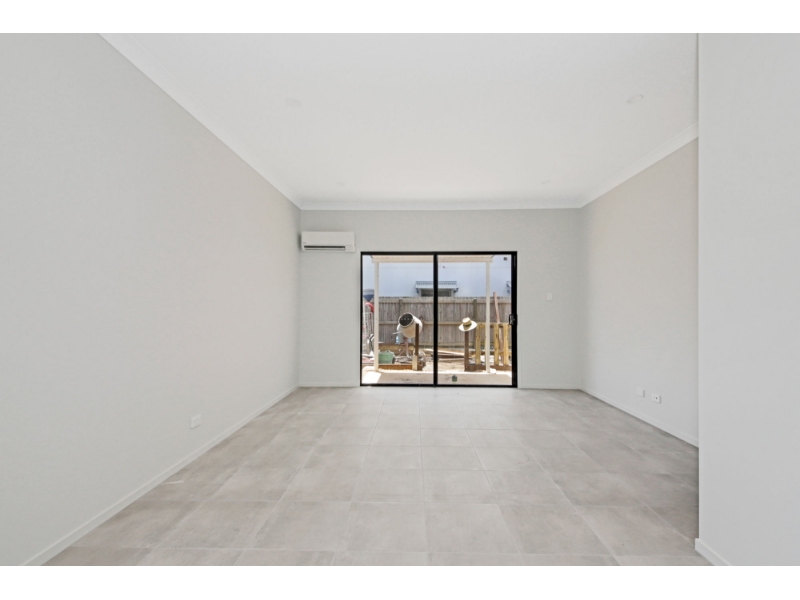 1/1115 Joyce Street, BURPENGARY Townhouse for rent Listed by