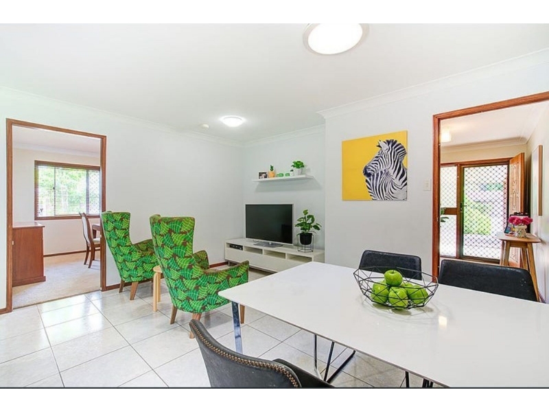 80 Cadogan Street, CARINDALE House for rent Listed by Tania Williams