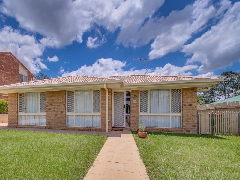 22 Pettys Rd, EVERTON HILLS House for rent Listed by of Coronis