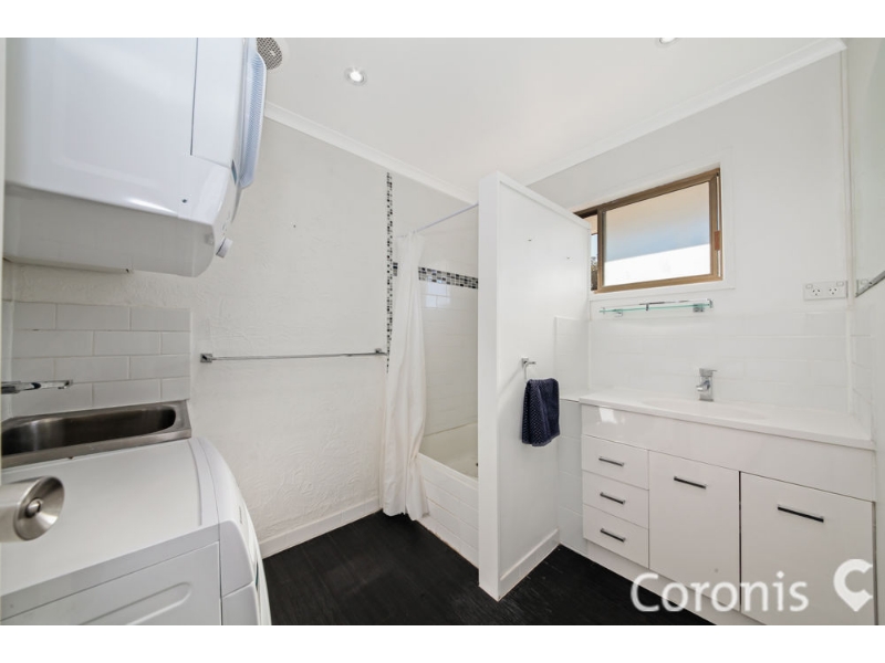1/27 Bunowen Street, FERNY GROVE Apartment for rent Listed by Cobi