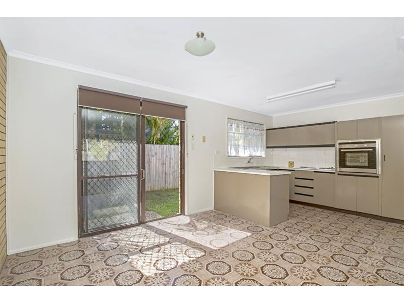 33 Learmonth Street, STRATHPINE House for rent Listed by Coralleigh