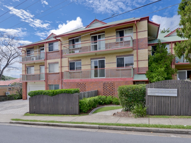 2/282 Cavendish Road, COORPAROO Apartment for rent Listed by Melissa