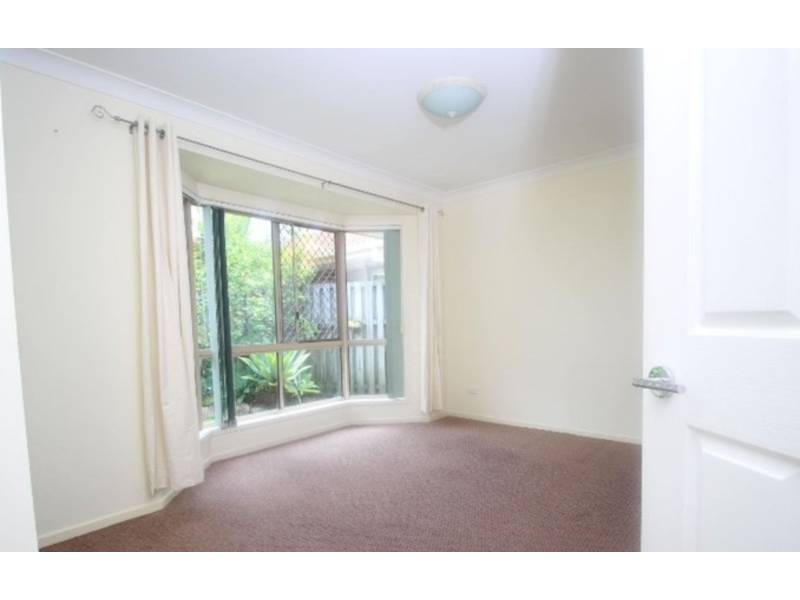 2/4 Woollahra Court, VARSITY LAKES House for rent Listed by Amanda