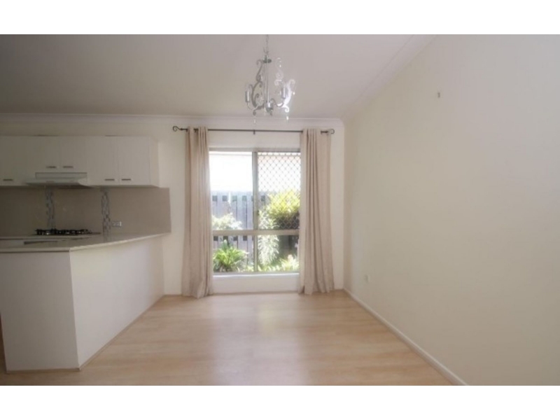 2/4 Woollahra Court, VARSITY LAKES House for rent Listed by Amanda