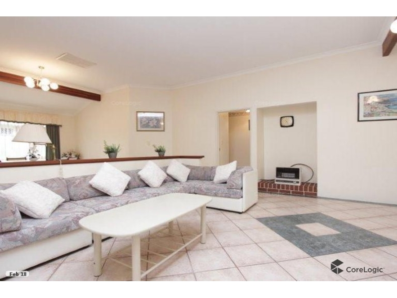 37 Parkland Trl, CANNING VALE House for rent Listed by Destiny Le Cerfsmart of Peard Real