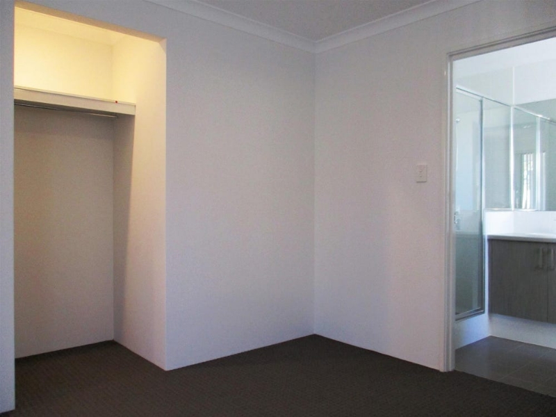 24a Lovegrove Way, MORLEY House for rent Listed by Sandy Cogan of