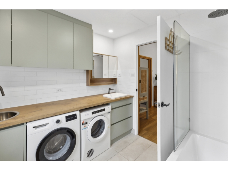 118 John Dory Drive, OCEAN GROVE House for rent Listed by Jenny Dries