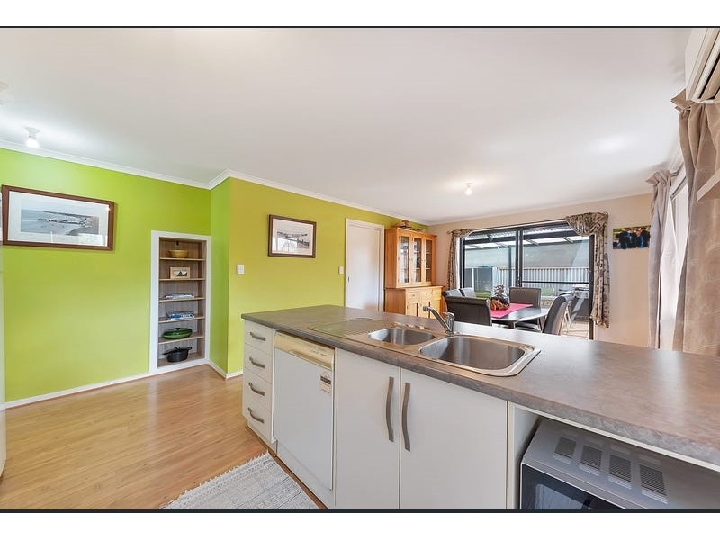 4/2426 Fleet Street, Salisbury Townhouse for rent Listed by Roxanne