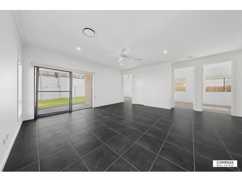 24 Edgeview Way, Flinders View, Flinders View - Thumbnail 5