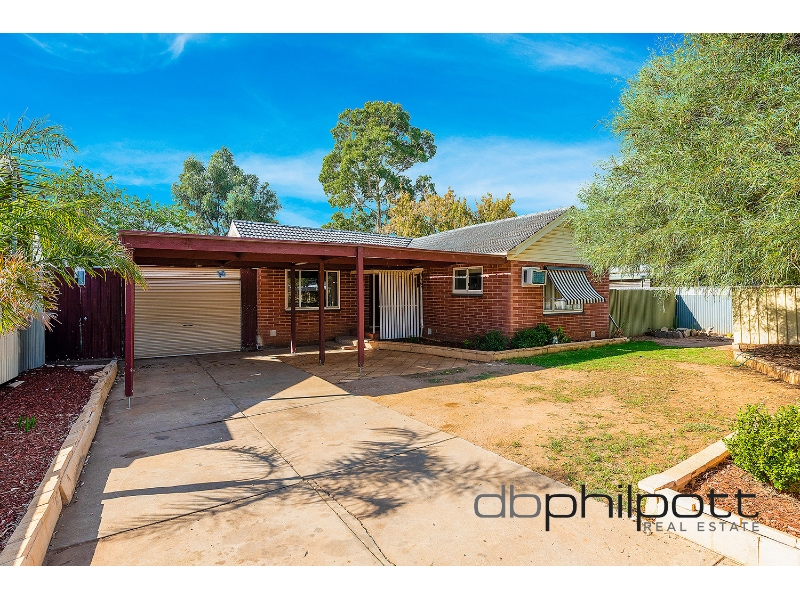 9 McKenzie Road, Elizabeth Downs, Elizabeth Downs - Thumbnail 2