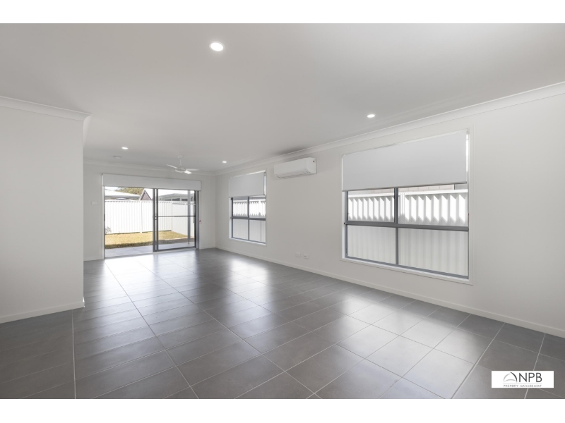 18a Fitzroy Avenue, South West Rocks House for rent Listed by Caitlin