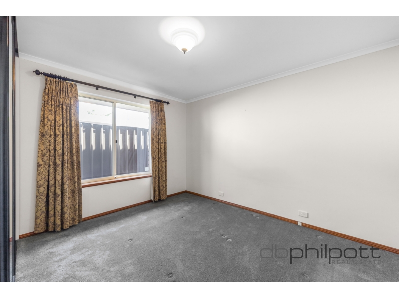 4 Leckie Lane, Greenwith House for rent Listed by Mia Wakefield of D