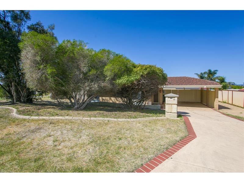 28 Welland Way, BEECHBORO House for rent Listed by Nicole Le of