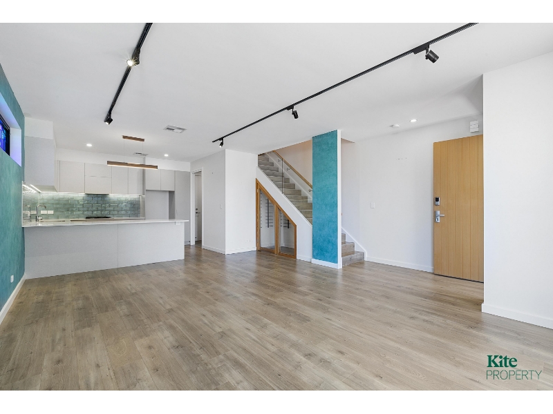 19 Hobart Lane Port Adelaide SA 5015