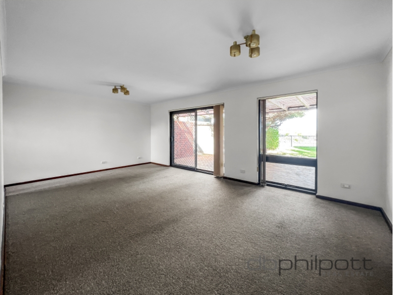 33 Sandpiper Place, West Lakes Shore House for rent Listed by Rebecca