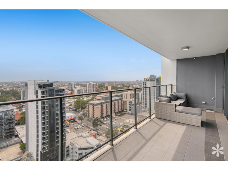 110/181 Adelaide Terrace, Perth Apartment for rent Listed by Michele