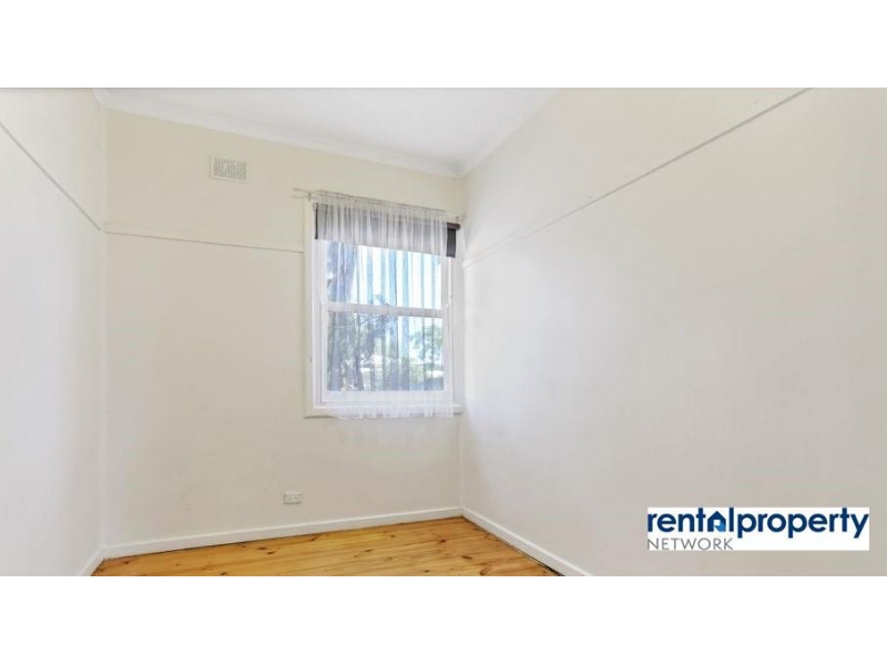 31 Donnington Road, ELIZABETH NORTH House for rent Listed by Linda