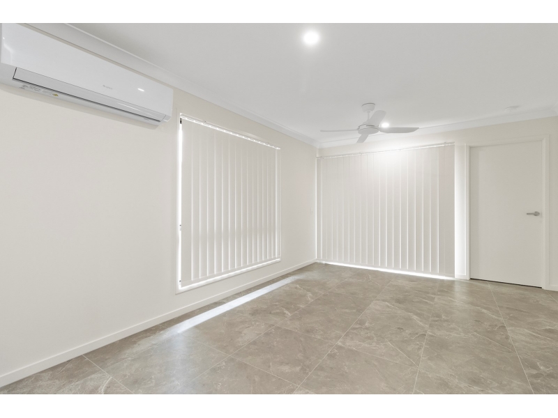 2/6 Elon St, Park Ridge House for rent Listed by Kristen Taylor of