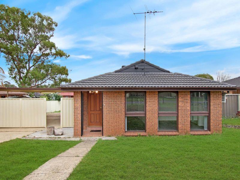 23 Cordelia Street ROSEMEADOW NSW 2560