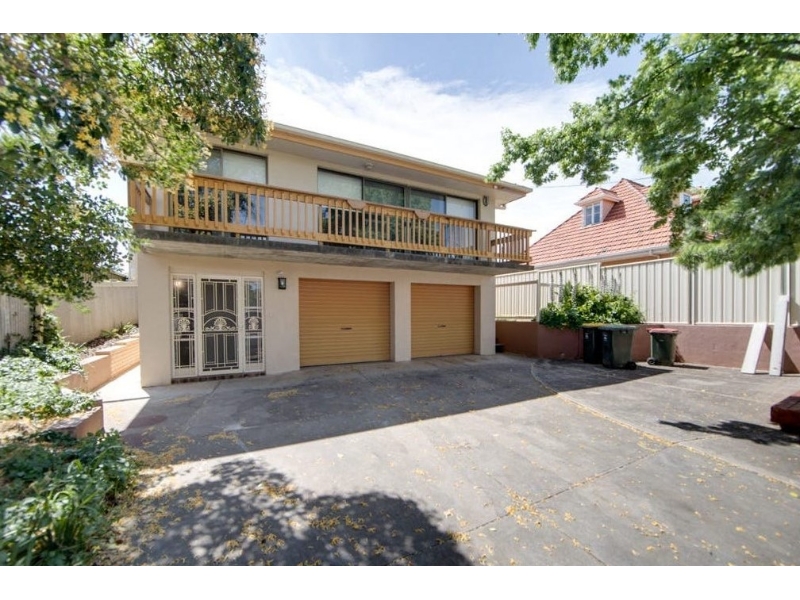 2 John Street, Seacliff Park House for rent Listed by Olivia Grigg of