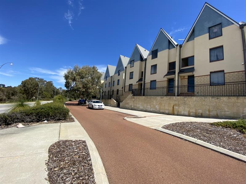 49 Lakeside Drive, Joondalup Apartment for rent Listed by Samantha