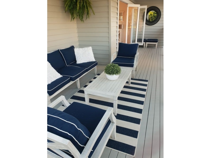 14 Bath Street, Labrador House for rent Listed by Nicholas De Rosa of