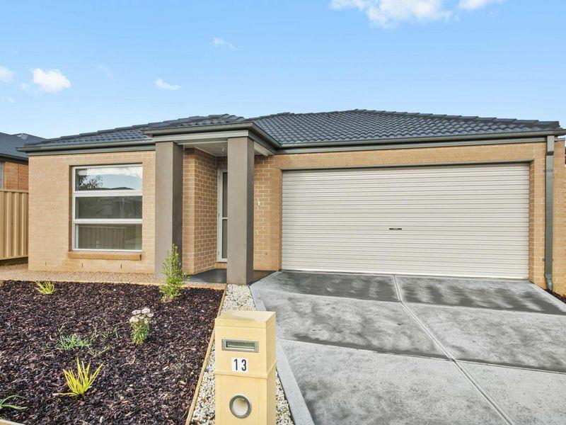 13 Bolton Street Sebastopol VIC 3356