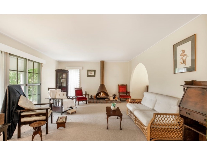 25 Strathspey Street, Kenmore House for rent Listed by Katerina