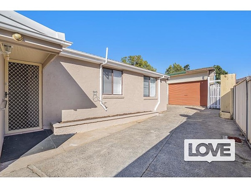 2/191 Fassifern Road, BLACKALLS PARK House for rent Listed by Office