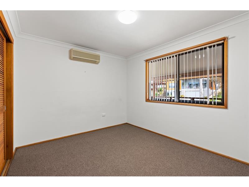 193 Lakedge Ave, Berkeley Vale House for rent Listed by Paije Wiggins