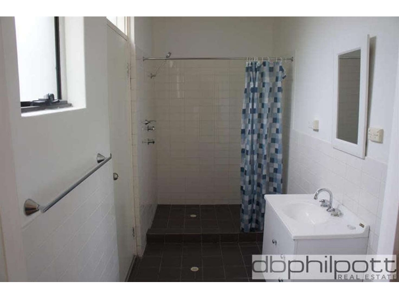 12a Kimba Road, Para Hills House for rent Listed by Vicki Miller of D