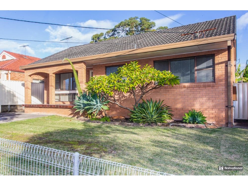 18 Elizabeth Crescent Kingswood NSW 2747