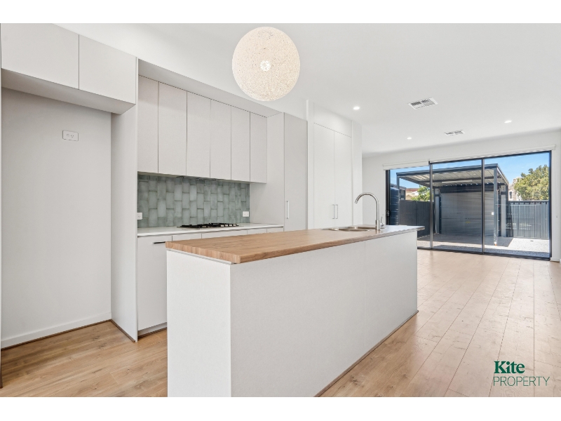 15 London Road Port Adelaide SA 5015