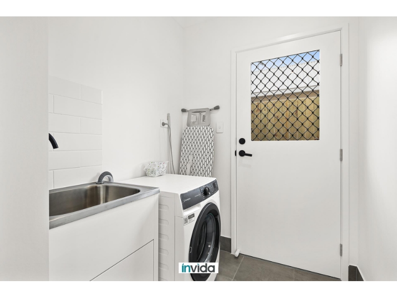 Private, Lockable Ensuite Room In A Modern Shared House. Utilities And Internet Included In Rent- Hassle Free Living! thumbnail 8