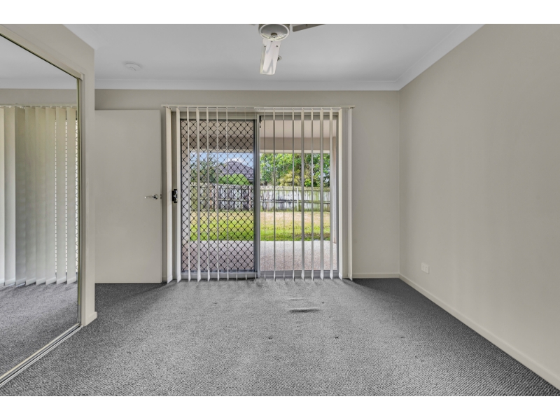 6 Highcliff Cres, North Lakes House for rent Listed by Leasing