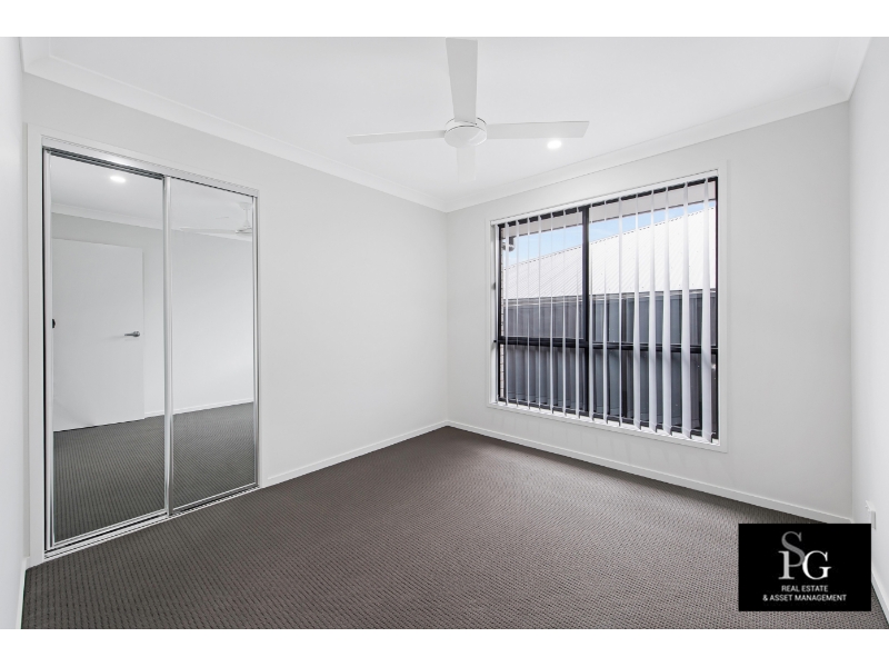 12A Dodworth Street, Farley Townhouse for rent Listed by Taylor