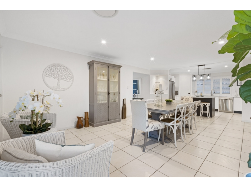 25 Esperance Crescent, Springfield Lakes House for rent Listed by