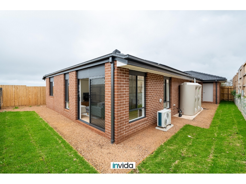 Cbd Access Without Cbd Prices! Private, Lockable Ensuite Room In Wallan In Nearly New Shared House! Mulitiple Rooms Available! thumbnail 6