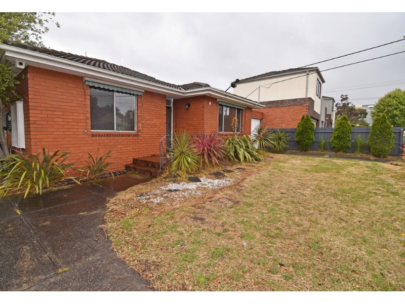 1/17 Baker Street Moorabbin VIC 3189 Apartment for rent Listed by Swati Thakur Sapra of