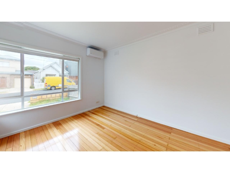 37 Creswick Street, Footscray House for rent Listed by William