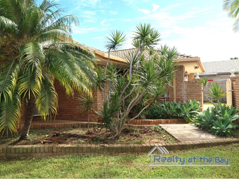 10 Westpark Court, Helensvale House for rent Listed by Tonibubb